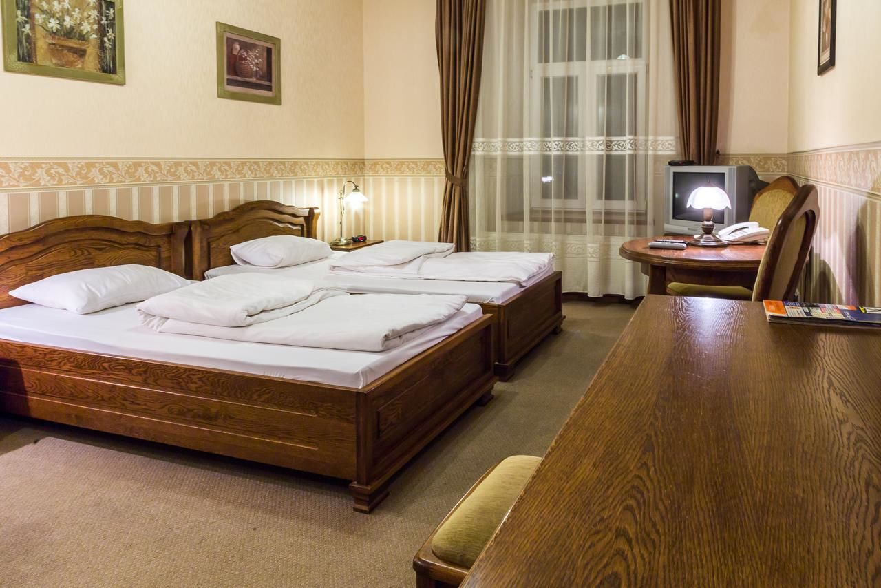 Отель Hotel Staromiejski Красныстав-19