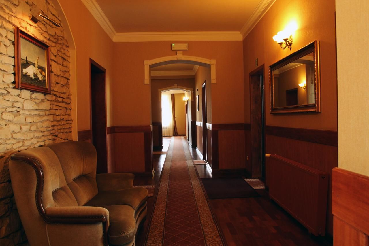 Отель Hotel Staromiejski Красныстав-42