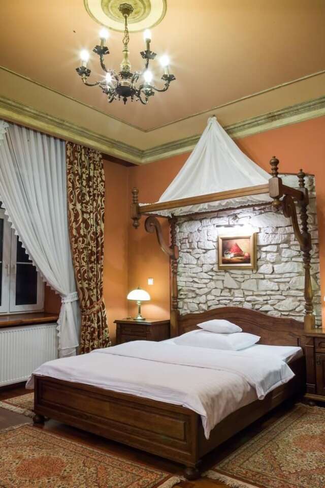 Отель Hotel Staromiejski Красныстав-15